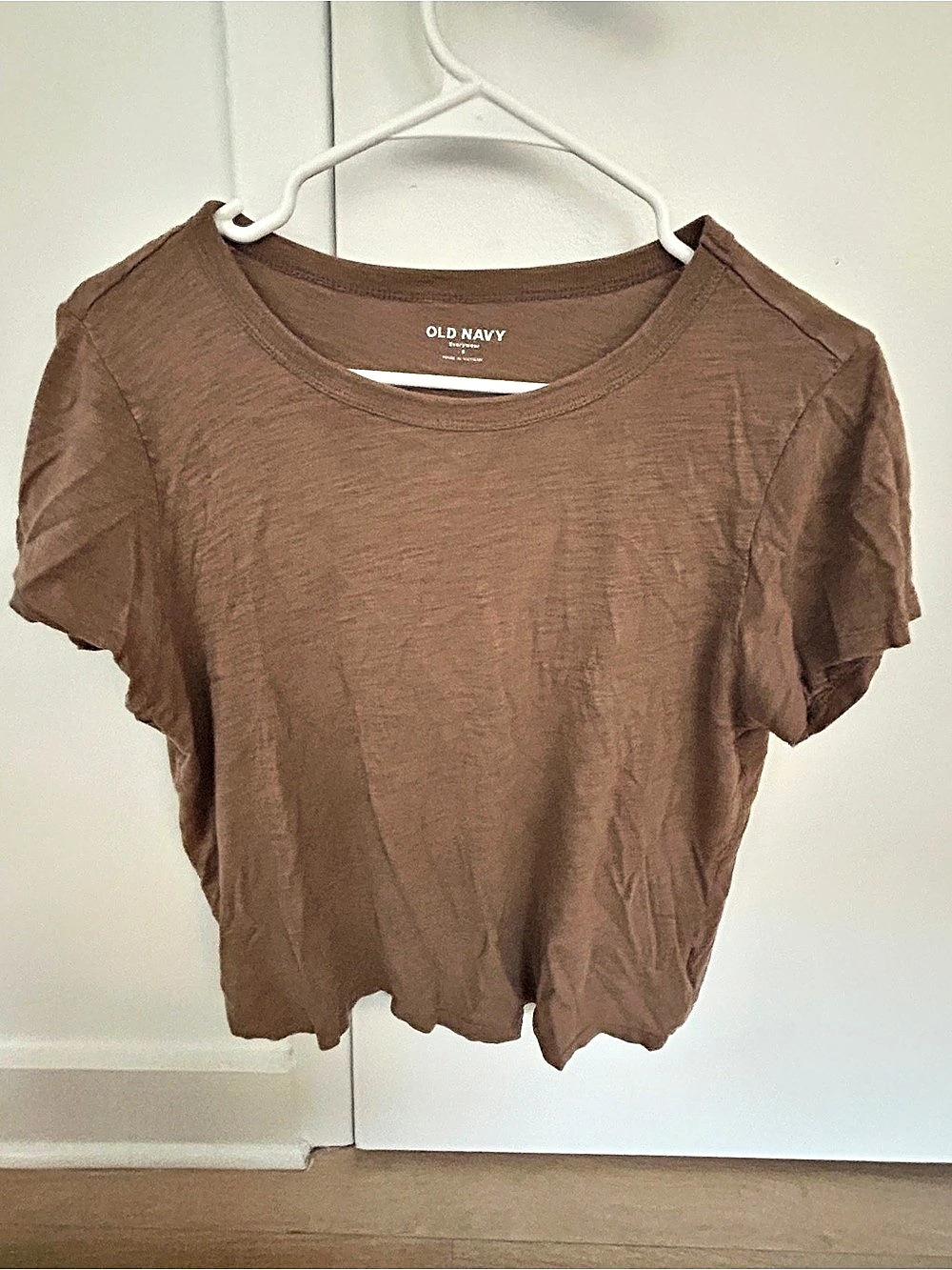 Old Navy EveryWear Crew-Neck T-Shirt Brown Cropped Tee Small